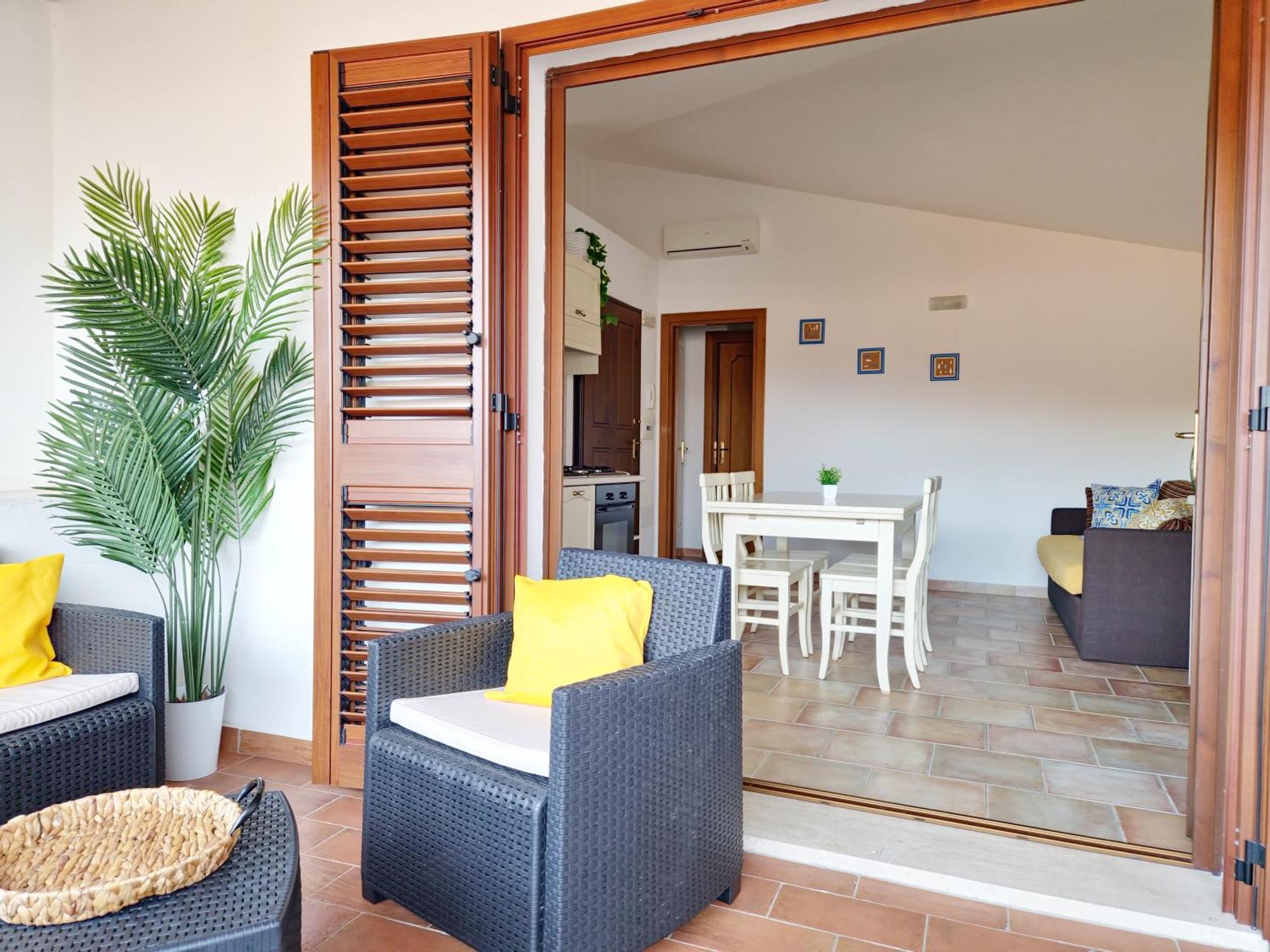 Dommos - Melodie Apartments Cala Liberotto Exterior photo