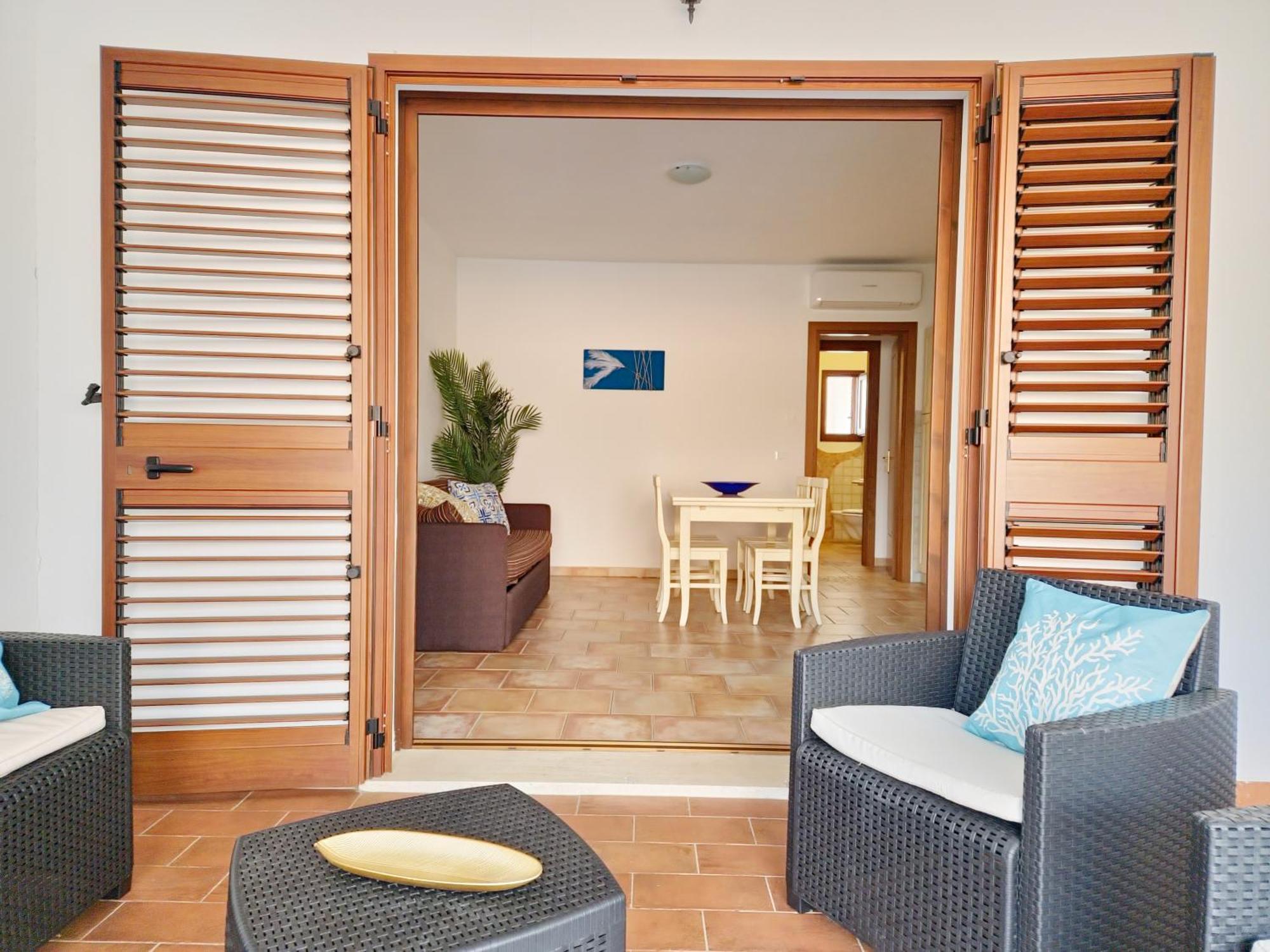 Dommos - Melodie Apartments Cala Liberotto Exterior photo