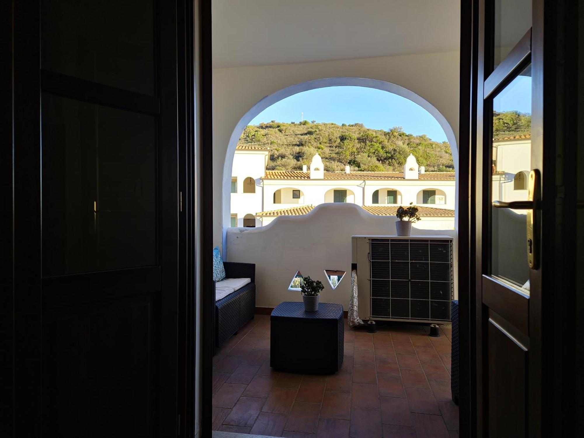 Dommos - Melodie Apartments Cala Liberotto Exterior photo