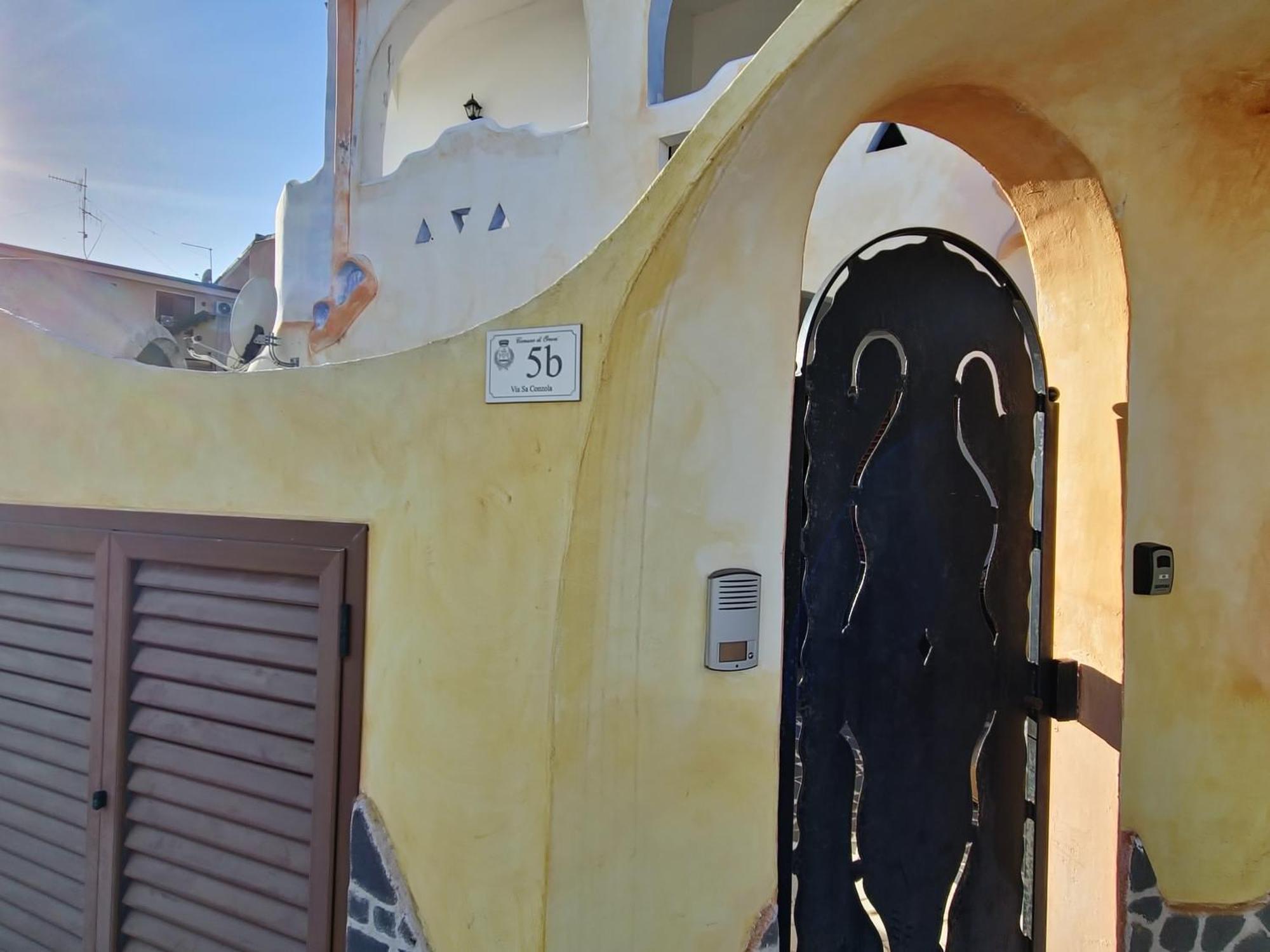 Dommos - Melodie Apartments Cala Liberotto Exterior photo